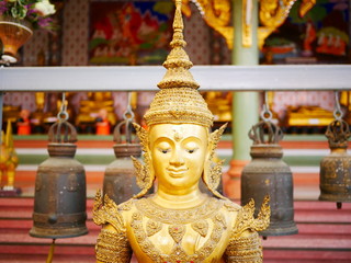 golden buddha statue