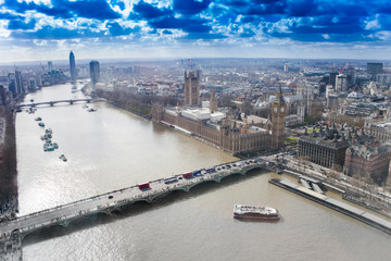 Wall Mural - aerial view of London city skyline, panorama