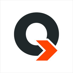 Wall Mural - letter q and arrow vector logo.