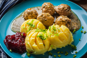 Canvas Print - Meatballs with potatoes in dill sauce.