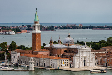 Wall Mural - Veja de vários ângulos a bela e irreverente Veneza que encanta o mundo por muitos séculos, Itália Europa