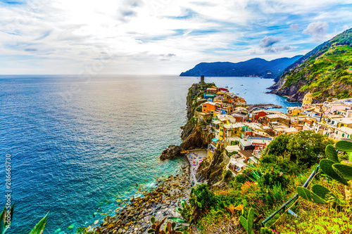 aerial view of Vernazza, Cinque Terre, Italy Poster Mural XXL