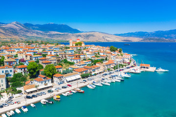 Wall Mural - Scenic aerial view of Galaxidi village with colorful buildings, Greece