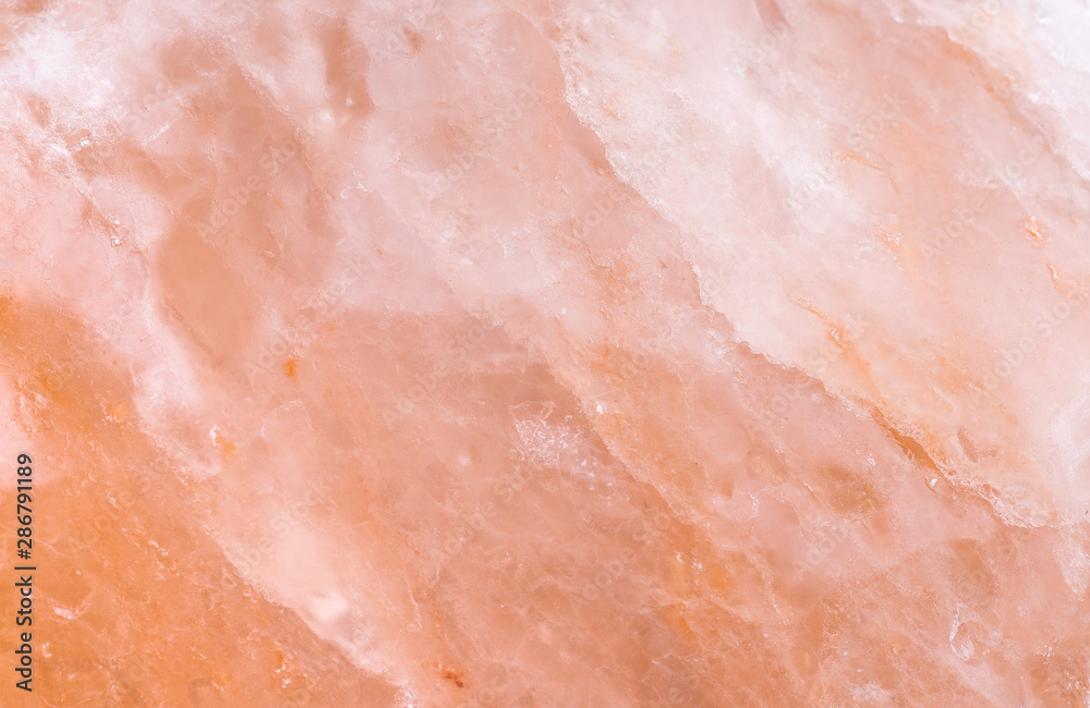 closeup texture himalayan pink salt  - obrazy, fototapety, plakaty 
