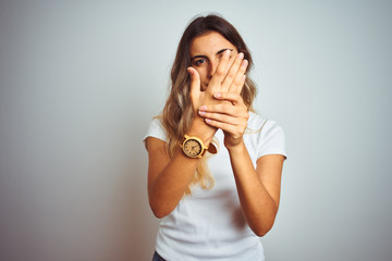 Sticker - Young beautiful woman wearing casual white t-shirt over isolated background Suffering pain on hands and fingers, arthritis inflammation