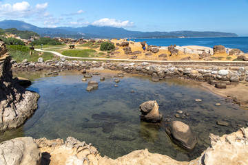 Canvas Print - Beautiful landscape at Yehliu Geopark, New Taipei city