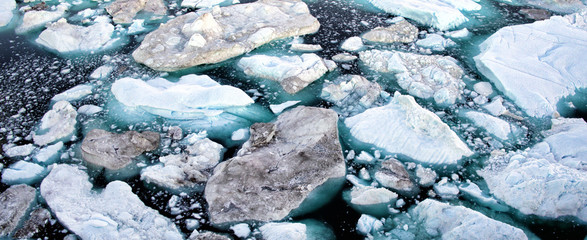 Wall Mural - Iceberg and ice from glacier in arctic nature landscape on Greenland