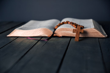 Sticker - wooden cross on Bible