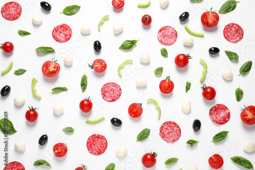 Fotomural Flat lay composition with fresh ingredients for pizza on white background