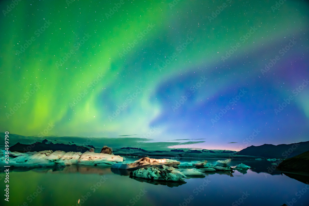 Obraz na płótnie Northern Lights In Iceland w salonie