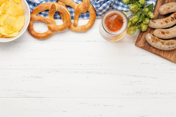 Wall Mural - Oktoberfest set. Pretzels, sausages and lager beer