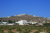 Fototapeta Fototapety z widokami - Pyrgos - urokliwe miasteczko na wzgórzu, Santorini, Grecja