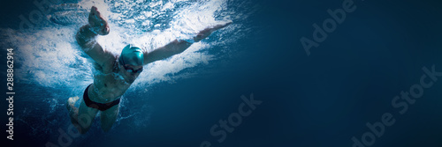 Plakaty pływanie  dopasuj-trening-plywaka-samodzielnie