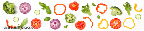Fotografía Creative layout made of tomato slice, onion, cucumber, basil leaves