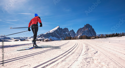 Fototapety biegi narciarskie  teren-narciarski-groeden