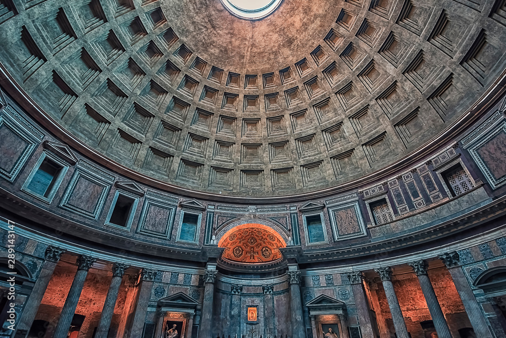 Inside the famous Pantheon in Rome - obrazy, fototapety, plakaty 