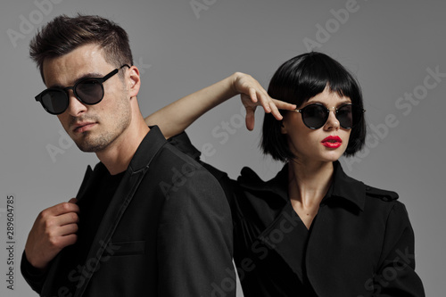 portrait of a man with sunglasses Poster Mural XXL