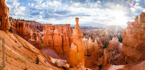 Fotografía Bryce Canyon National Park at sunrise, Utah, USA