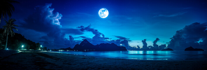 Wall Mural - colorful blue sky with cloud and bright full moon on seascape to night
