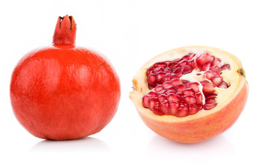 Wall Mural - pomegranate isolated on white background