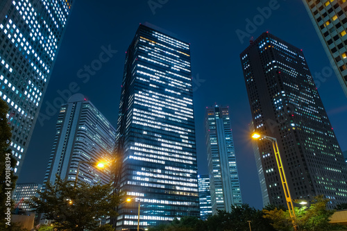 西新宿夜景雨天stock Photo Adobe Stock 西新宿夜景雨天stock Photo Adobe Stock