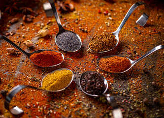 Poster - Spoons with different spices