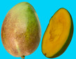© Mr.Stock - Mango und häfte auf Hellblauen Hintergrund