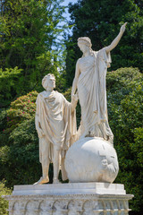 Wall Mural - BELAGGIO, ITALY - MAY 10, 2015: The statue of Dante and Beatrice in gardens of Villa Melzi by Giovanni Battista Comolli (February 1775 – 1831).