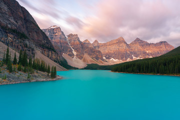 Wall Mural - Morning Light at Moraine Lake Canada