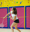 © Jimmy - faire du sport utiliser le badminton pour se dépenser avec sa raquette et son volant