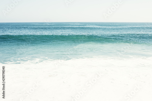 Fotomural Ocean and sea water, zen and peaceful and calm