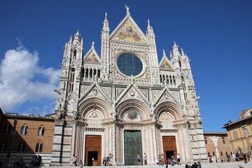 tourist attractions in siena tuscany, italy