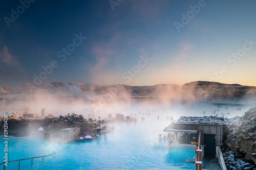 Cuadros en Lienzo Beautiful landscape and sunset near Blue lagoon hot spring spa in Iceland