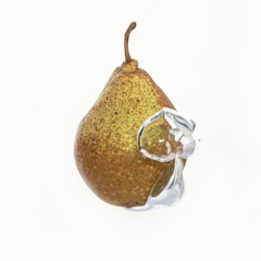 Poster - Beautiful fresh pear in water bubble white background.