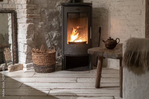 Cuadros en Lienzo Wood stove fireplace in comfort cozy house