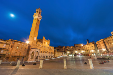 Fototapete - Piazza del Campo of historical city Siena, Italy