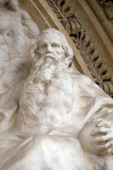 Wall Mural - Statue of God the Father on the portal of the Zagreb cathedral 