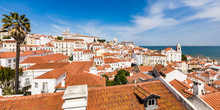 Stadtviertel Alfama, Tejo, Stadtansicht, Lissabon 
