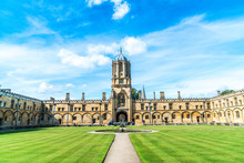 Beautiful Architecture Tom Tower Of Christ Church, Oxford University