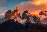 Fototapeta  - Dramatic dawn in Torres del Paine, Chile