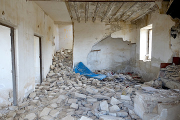 Canvas Print - Maison détruite en ruines