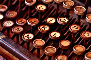 Fototapete - Close-up of antique typewriter keyboard from first world war. Low depth of field.
