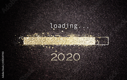 Fotomural 2020 New Year concept loading a screen