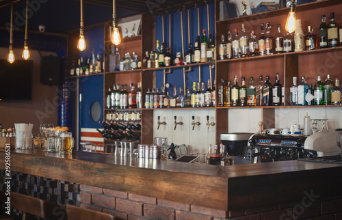 Fotomural Cozy image of empty wooden bar or pub