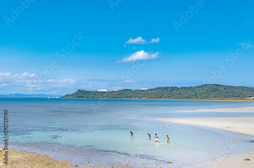 沖縄 あやはし海中道路ビーチ Stock Photo Adobe Stock