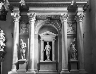 Sticker - Black and white photo of facade of roman temple