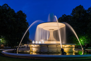 Wall Mural - Fountain in Saxon Garden at Night in Warsaw