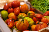 Fototapeta Kuchnia - Tomates de huerto