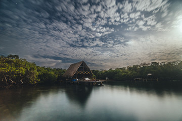 Canvas Print - Tropical Hut