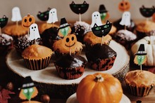 Halloween Themed Cupcakes 